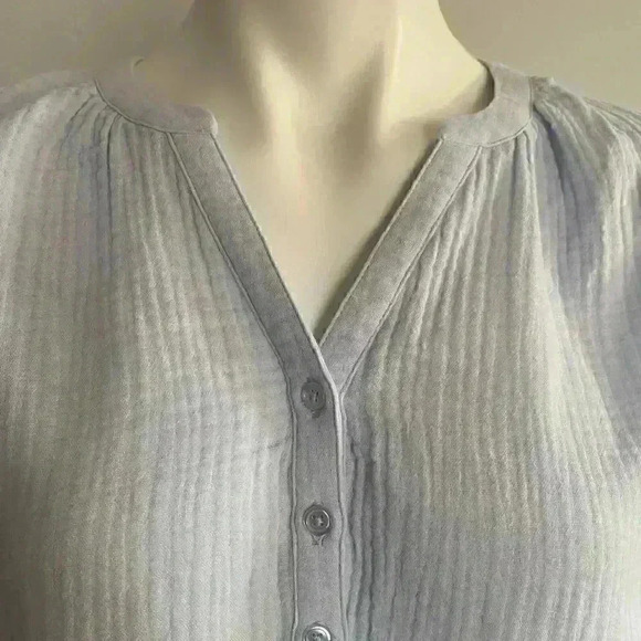 Banana Republic Gauze Button-Front Tee - Picture 3 of 13